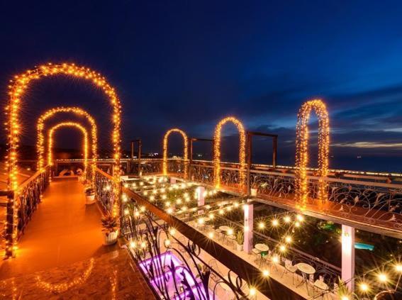 Victoria Phu Quoc Hotel Beachfront Night Market Eksteriør bilde