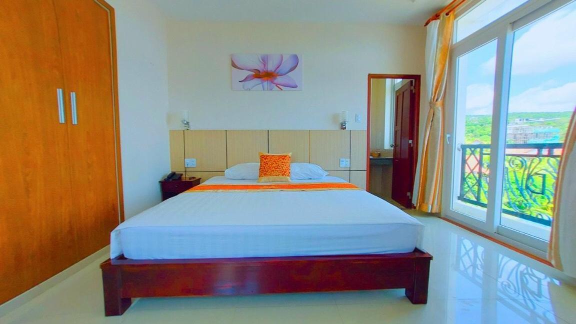 Victoria Phu Quoc Hotel Beachfront Night Market Eksteriør bilde